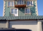 Satılır 5 otaqlı 180 m2 həyət evi Xətai r.
