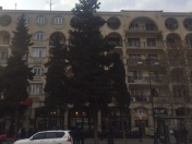 Satılır 3 otaqlı 72 m2 köhnə tikili Nizami m.