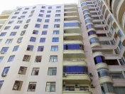 Satılır 5 otaqlı 330 m2 yeni tikili 28 May m.