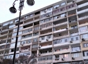 Satılır 4 otaqlı 100 m2 köhnə tikili Azadlıq prospekti m.