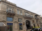 Satılır 3 otaqlı 86 m2 köhnə tikili Azərbaycan kinoteatrı