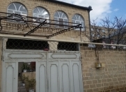 Satılır 6 otaqlı 260 m2 həyət evi Rəsulzadə