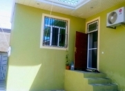 Satılır 3 otaqlı 95 m2 həyət evi Ayna Sultanova heykəli