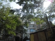 Satılır 1 otaqlı 30 m2 köhnə tikili Badamdar