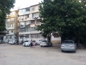 Satılır 2 otaqlı 50 m2 köhnə tikili 8 mkr