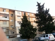 Satılır 4 otaqlı 104 m2 köhnə tikili Buzovna