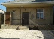 Satılır 4 otaqlı 100 m2 həyət evi Ramana