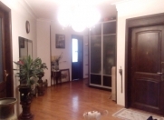 Satılır 6 otaqlı 300 m2 yeni tikili Nizami m.