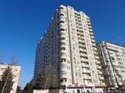 Satılır 4 otaqlı 136 m2 yeni tikili İnşaatçılar m.