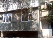 Satılır 4 otaqlı 64 m2 köhnə tikili Həzi Aslanov