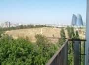 Satılır 4 otaqlı 67 m2 köhnə tikili Badamdar