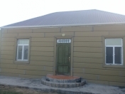 Satılır 4 otaqlı 90 m2 həyət evi Buzovna