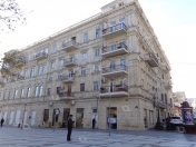 İcarəyə verilir 3 otaqlı 80 m2 köhnə tikili ISR Plaza