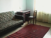 İcarəyə verilir 2 otaqlı 32 m2 köhnə tikili Babək Plaza