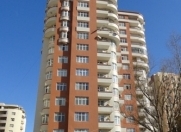 İcarəyə verilir 4 otaqlı 175 m2 yeni tikili Sahil m.