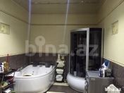 Satılır 12 otaqlı 400 m2 bağ evi Aviasiya Akademiyası Universiteti