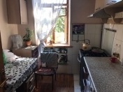 Satılır 3 otaqlı 63 m2 köhnə tikili Montin