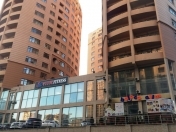 Satılır 3 otaqlı 81 m2 yeni tikili Elmlər Akademiyası m.