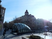 İcarəyə verilir 3 otaqlı 90 m2 köhnə tikili Sahil m.