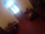 İcarəyə verilir 2 otaqlı 45 m2 köhnə tikili 20-ci sahə