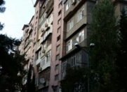 Satılır 2 otaqlı 55 m2 köhnə tikili 8 mkr