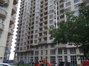 Satılır 2 otaqlı 66 m2 yeni tikili Neapol dairəsi