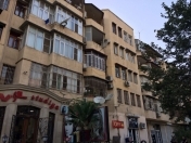 Satılır 3 otaqlı 121 m2 yeni tikili Memar Əcəmi m.