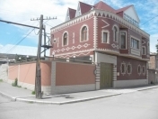 Satılır 6 otaqlı 310 m2 həyət evi Gəncə