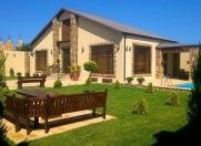 Satılır 4 otaqlı 160 m2 həyət evi 28 Mall