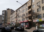 İcarəyə verilir 2 otaqlı 45 m2 köhnə tikili Memar Əcəmi m.