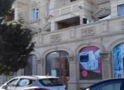 Satılır 6 otaqlı 215 m2 obyekt Nərimanov r.