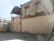 Satılır 6 otaqlı 252 m2 həyət evi Gəncə