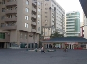Satılır 4 otaqlı 154 m2 yeni tikili İnşaatçılar m.
