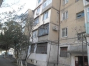 İcarəyə verilir 2 otaqlı 50 m2 köhnə tikili Ayna Sultanova heykəli