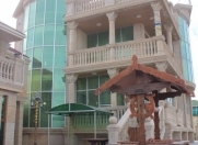 Satılır 30 otaqlı 2000 m2 obyekt Novxanı