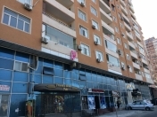 Satılır 4 otaqlı 200 m2 yeni tikili 2 mkr