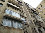 Satılır 3 otaqlı 105 m2 köhnə tikili ATV telekanalı
