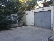 Satılır 20 m2 qaraj Nərimanov r.