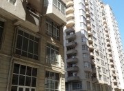 Satılır 3 otaqlı 138 m2 yeni tikili Nizami m.