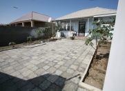Satılır 3 otaqlı 110 m2 həyət evi Binə