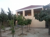 Satılır 3 otaqlı 400 m2 həyət evi Buzovna