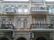 İcarəyə verilir 2 otaqlı 60 m2 ofis Sahil bağı