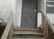 İcarəyə verilir 1 otaqlı 24 m2 köhnə tikili Nizami m.