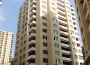 Satılır 3 otaqlı 138 m2 yeni tikili Elmlər Akademiyası m.