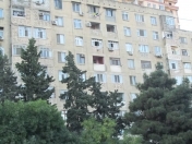 Satılır 2 otaqlı 70 m2 köhnə tikili 9 mkr