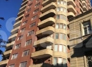 Satılır 4 otaqlı 176 m2 yeni tikili Nizami m.