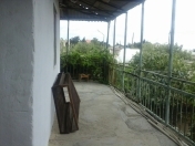 Satılır 4 otaqlı 4 m2 köhnə tikili Novxanı