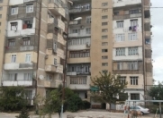 Satılır 3 otaqlı 65 m2 köhnə tikili Buzovna