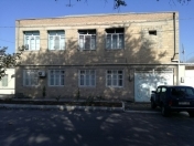 Satılır 8 otaqlı 800 m2 həyət evi Gəncə