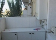 Satılır 2 otaqlı 46 m2 köhnə tikili Elmlər Akademiyası m.